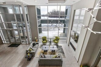 18w070 Royce Blvd-Unit -164 in Oakbrook Terrace, IL - Building Photo - Building Photo