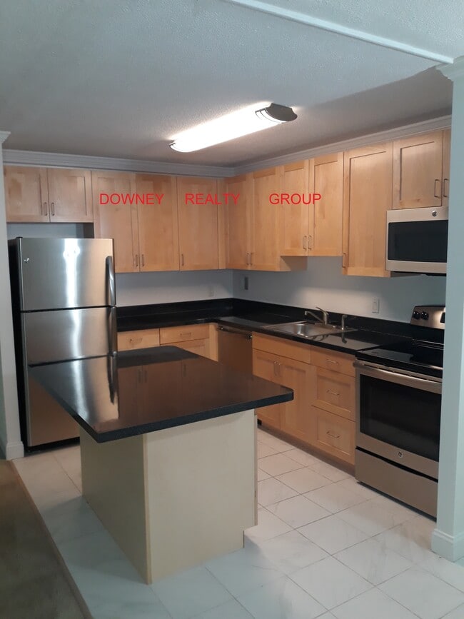 1450 Worcester Rd, Unit 1