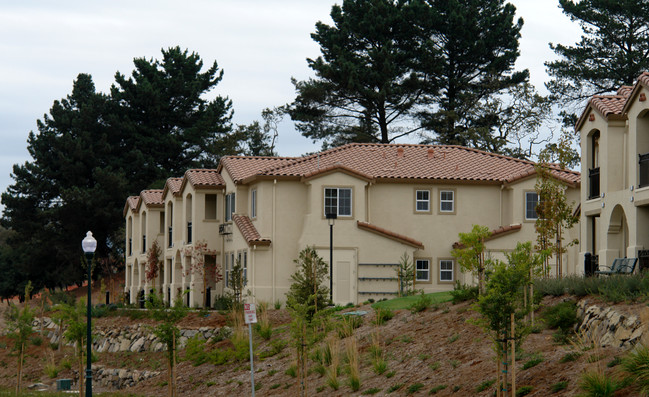 2260 Bell Flower Ave in Santa Rosa, CA - Building Photo - Building Photo