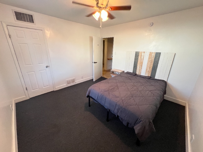 4213 N Westview Dr in Phoenix, AZ - Building Photo - Building Photo