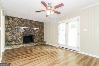 1072 Martin Nash Rd SW in Lilburn, GA - Building Photo - Building Photo