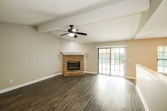 2877 Tuscarora Tr in Middleburg, FL - Building Photo - Building Photo