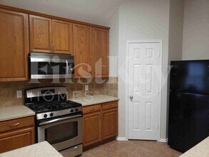 707 Geary Dr in Rockwall, TX - Building Photo - Building Photo