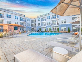 Overture Centennial 55+ Active Adult Apart...