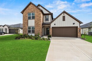 2815 Magnolia Blossom Ln in Rosenberg, TX - Building Photo