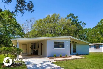 1032 Busac Ave in Jacksonville, FL - Building Photo - Building Photo