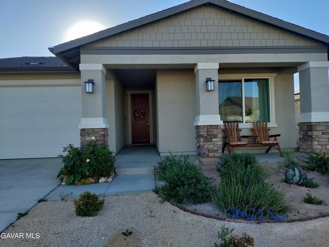 44243 Mahogany St in Lancaster, CA - Building Photo - Building Photo