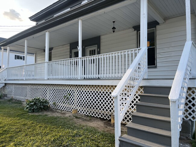 8 Jordan St, Unit 8B in Berwick, ME - Building Photo - Building Photo