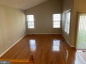 234 E Juniper Ave in Sterling, VA - Building Photo