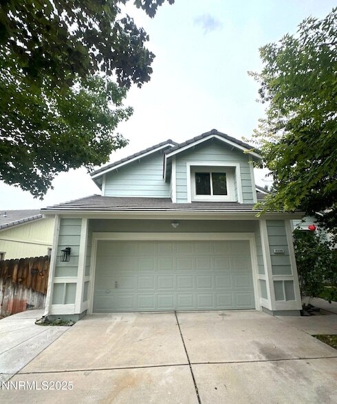 property at 5256 Santa Lupe Ave