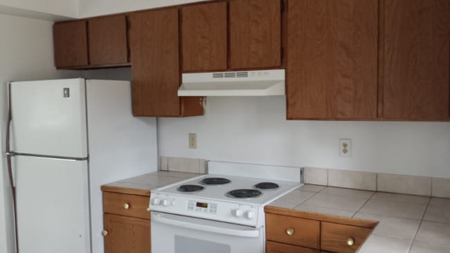6764 Locust St in Commerce City, CO - Building Photo - Building Photo