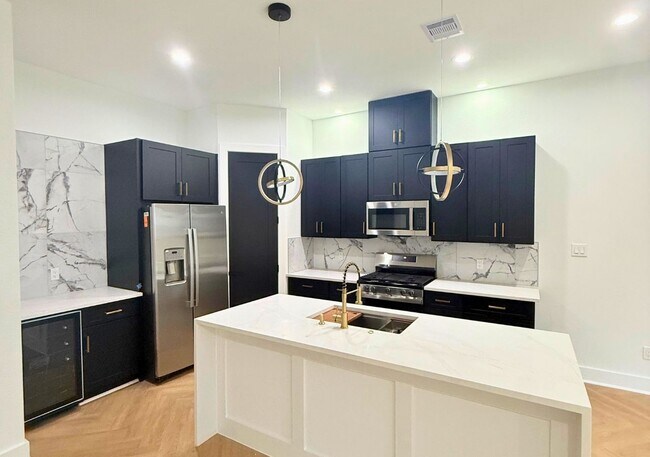 property at 4117 Shelby Cir