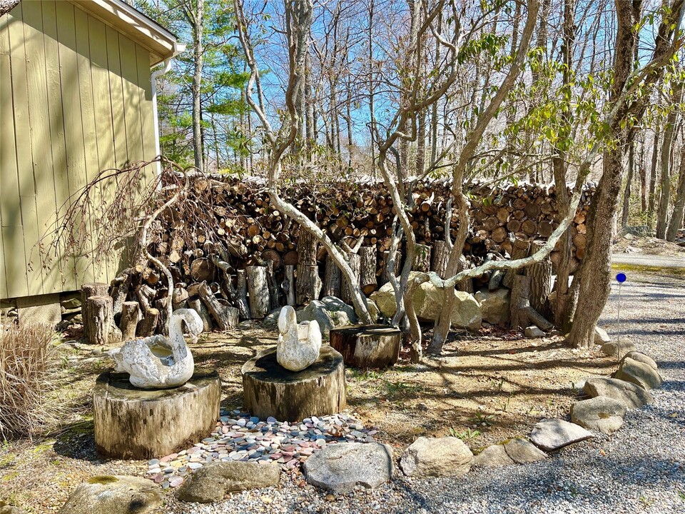 0 Old Church Ln in Pound Ridge, NY - Building Photo
