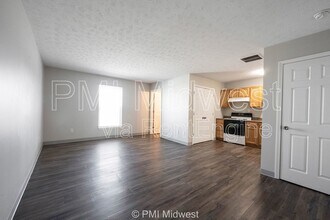 1702W W Michigan St in Indianapolis, IN - Building Photo - Building Photo