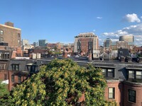 117 Beacon St, Unit 4 in Boston, MA - Building Photo - Building Photo