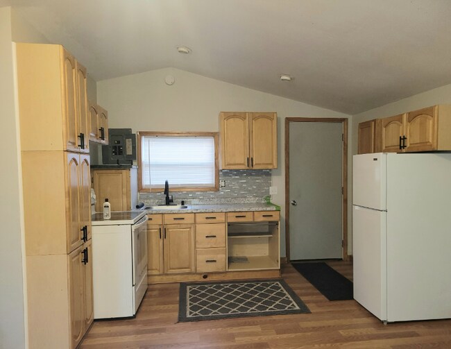 3010 Marius St in Lewiston, MI - Foto de edificio - Building Photo