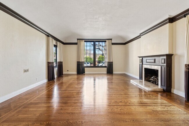 851 Glen Dr in San Leandro, CA - Building Photo - Building Photo
