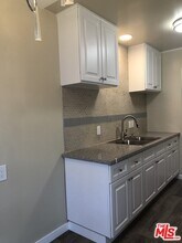 1411 S Bonnie Brae St in Los Angeles, CA - Building Photo - Building Photo