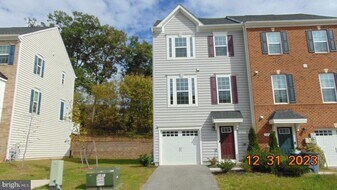 1813 Wind Gate Rd in Baltimore, MD - Building Photo