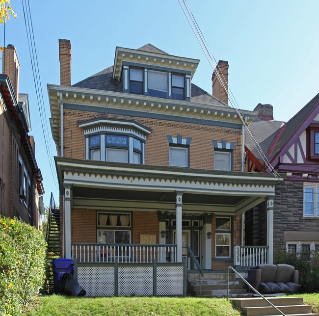 335 S Atlantic Ave in Pittsburgh, PA - Foto de edificio - Building Photo