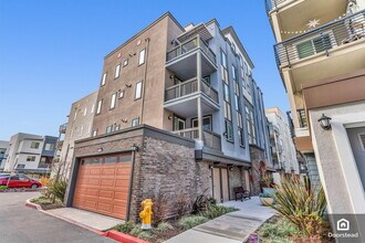 1452 Nightshade Rd, Unit 21 in Milpitas, CA - Building Photo - Building Photo