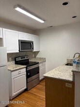 58 Meadow Ridge Rd in Absecon, NJ - Building Photo - Building Photo
