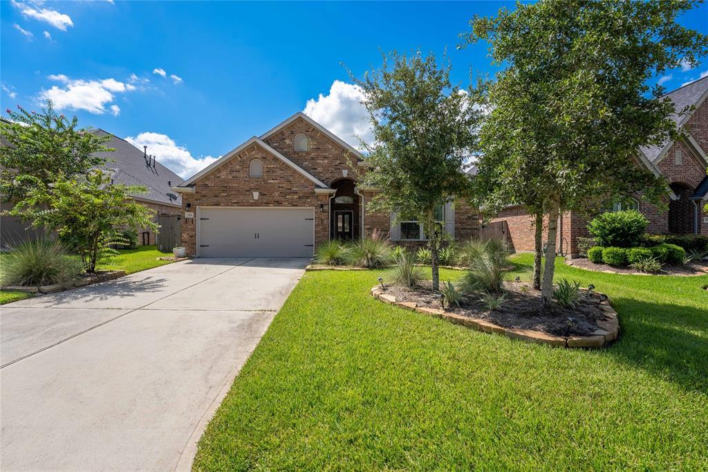 193 Climbing Oaks Pl in Montgomery, TX - Building Photo