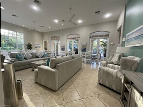 4440 Botanical Place Cir in Naples, FL - Building Photo - Building Photo