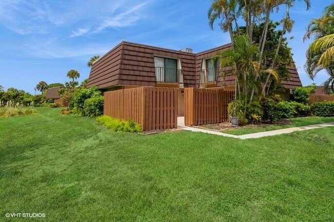 property at 6138 SE Riverboat Dr