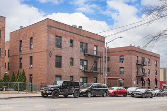 Sussex Building in Jamaica, NY - Building Photo - Primary Photo