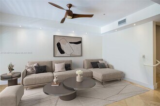 1415 Sunset Harbour Dr, Unit # 203 in Miami Beach, FL - Building Photo - Building Photo