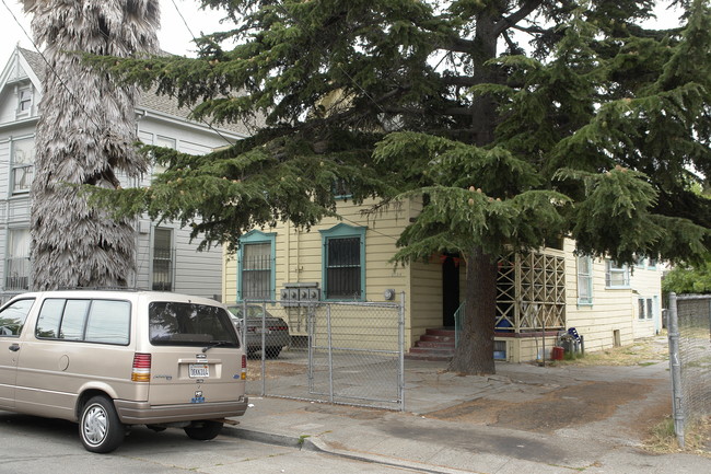 2124 8th Ave in Oakland, CA - Foto de edificio - Building Photo