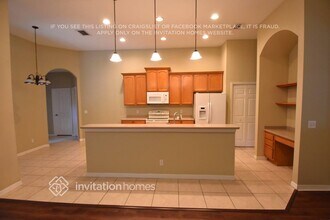 11724 Summer Springs Dr in Riverview, FL - Building Photo - Building Photo