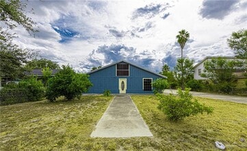 18 Expressway 83 in Palmview, TX - Building Photo - Building Photo