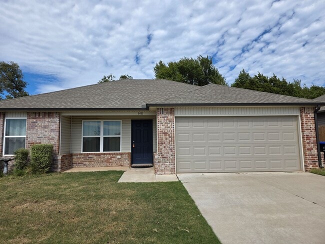 1411 Chert Cir in Noble, OK - Building Photo - Building Photo