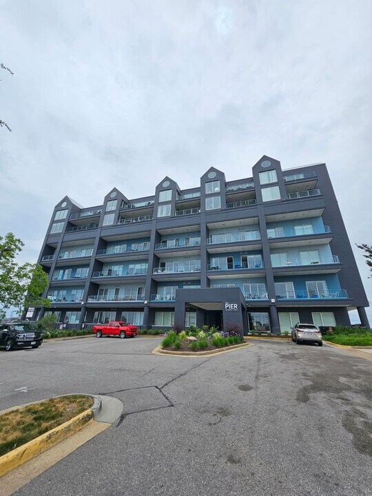 40 Rader St in Norfolk, VA - Building Photo