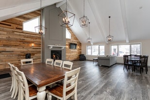 The Glen Luxury Townhomes in Glendale, WI - Building Photo