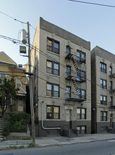 33 Baldwin Ave in Jersey City, NJ - Building Photo - Building Photo