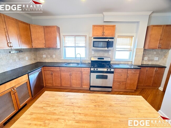 19 Newcastle Rd in Boston, MA - Building Photo - Building Photo