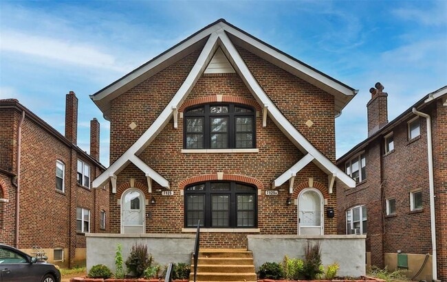 property at 7125 Dartmouth Ave