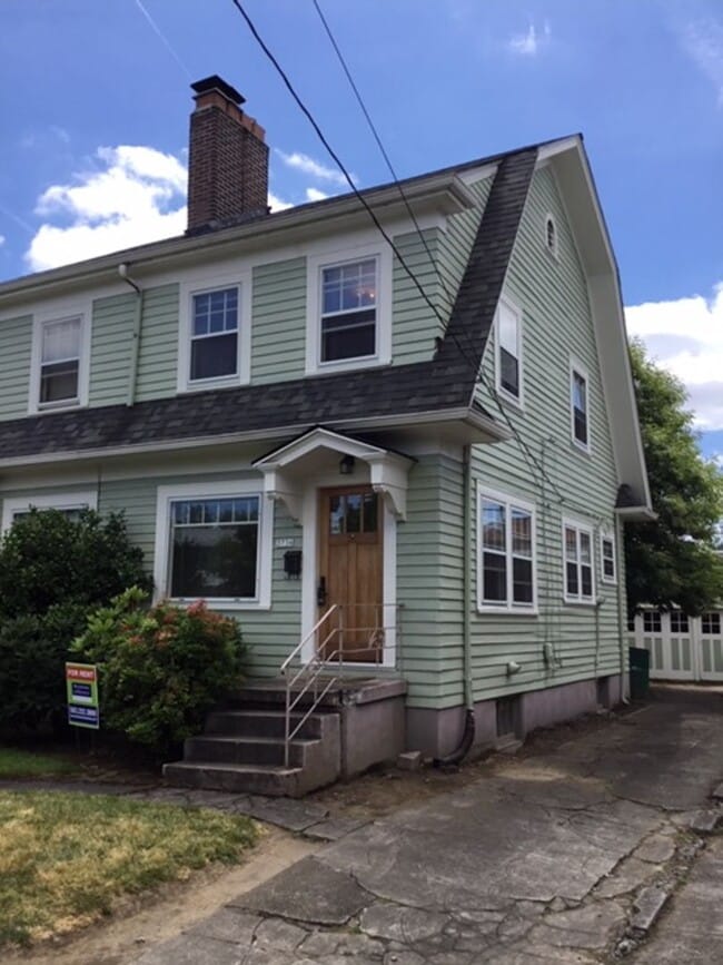 property at 3736-3742-3742 SE Madison St
