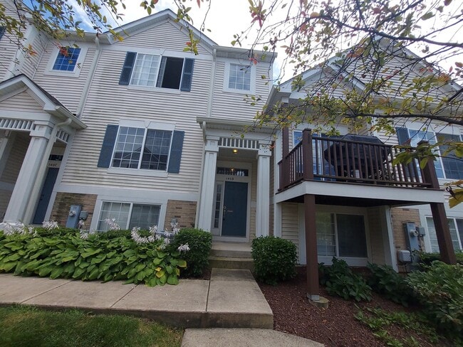 property at 140 Enclave Cir