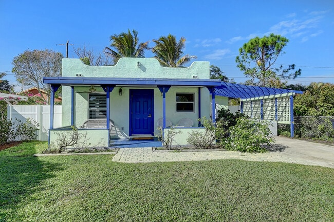 212 SW 1st Ave in Delray Beach, FL - Foto de edificio - Building Photo