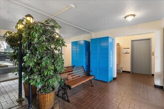155 Pearl St in Oakland, CA - Building Photo - Building Photo
