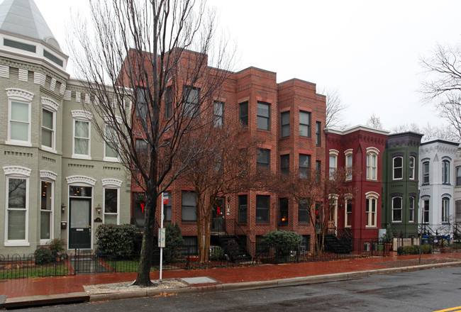 245-249 8th St NE in Washington, DC - Building Photo - Building Photo