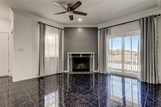 8350 Savannah Trace Cir in Tampa, FL - Building Photo - Building Photo