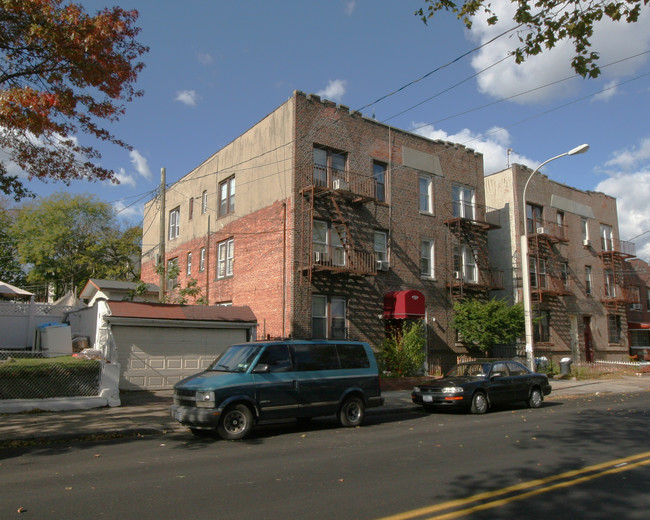 736 Schenectady Ave in Brooklyn, NY - Foto de edificio - Building Photo