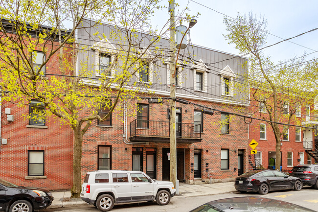 2688 Saint-Charles St in Montréal, QC - Building Photo - Building Photo