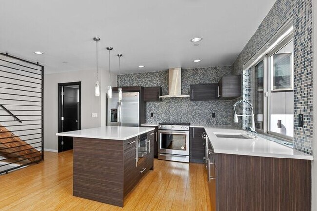 1118 21st Ave S in Seattle, WA - Building Photo - Building Photo