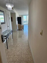 9501 E Bay Harbor Dr in Bay Harbor Islands, FL - Building Photo - Building Photo